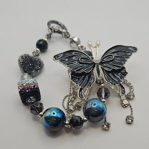 Elegant Black Butterfly 🖤🦋🖤 Phone Or Bag Charm  in Black and Silver